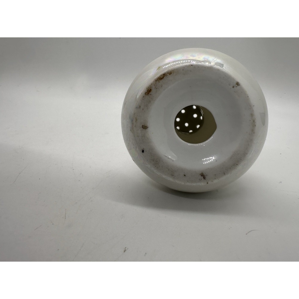Vintage‎ Iridescent Glass Salt Pepper Shaker Gold Painted Top Single - Picture 6 of 6